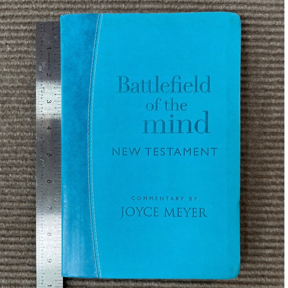 Battlefield of the Mind New Testament Joyce Meyer Amplified Version Teal Bible